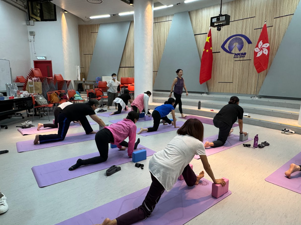 瑜伽导师培训证书课程